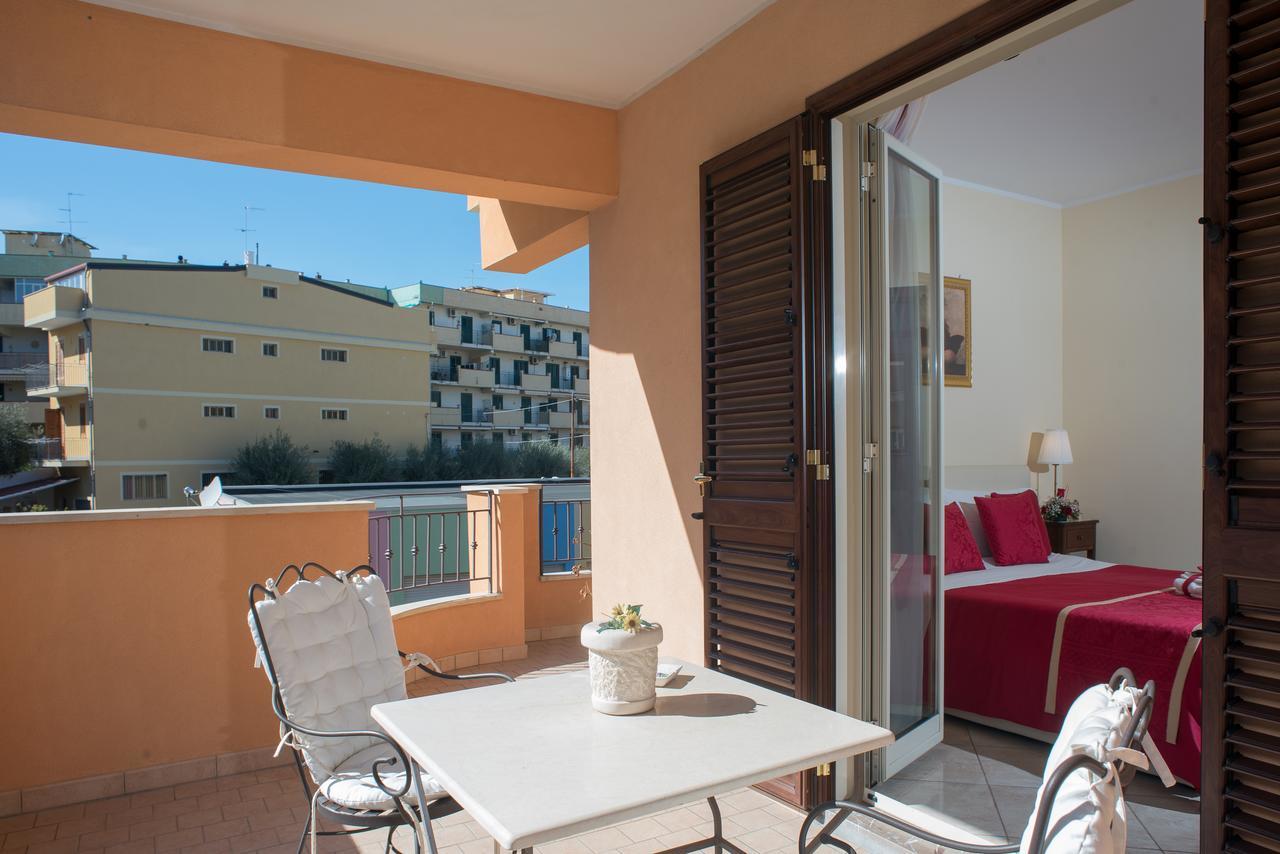Couette-café Mareagro 3*